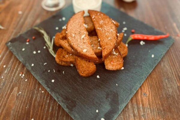 Гренки чесночные